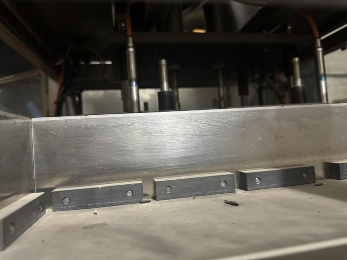 Used FoodTools ACS-100PC-1A Pizza Cutter