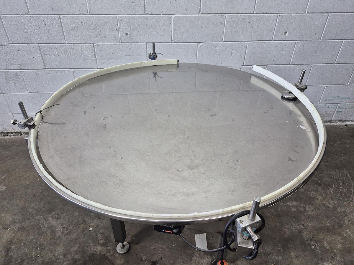 Used Accutek 48" Rotary Accumulation Table