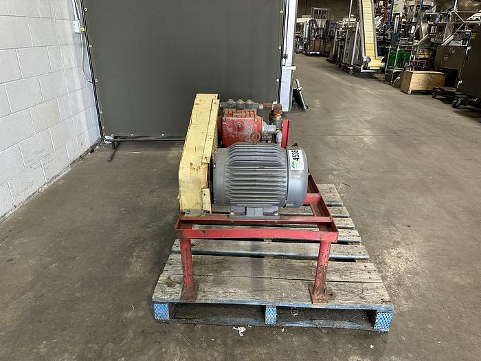 Used GIANT Positive Displacement Pump LP122W