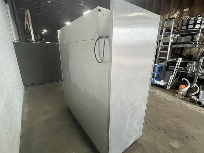 Used True Reach-In Cooler