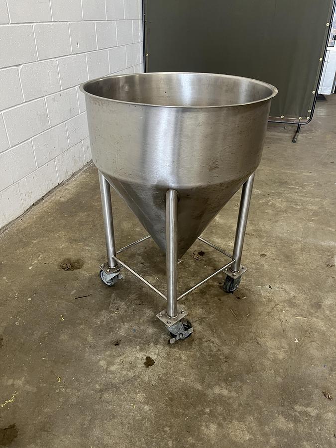 Used Rolling SS Hopper