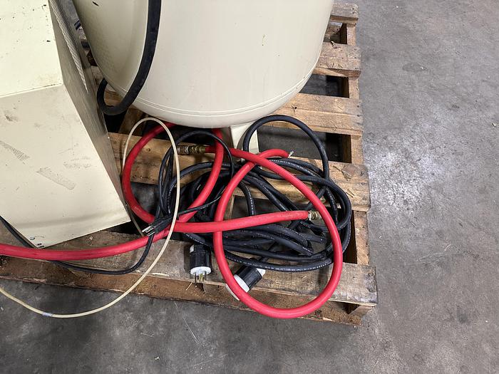 Used Ingersoll Rand 7.5HP Compressor