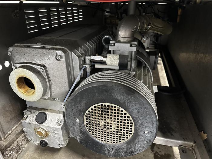 Used XtraVac 860A Dual Chamber Vacuum Sealer