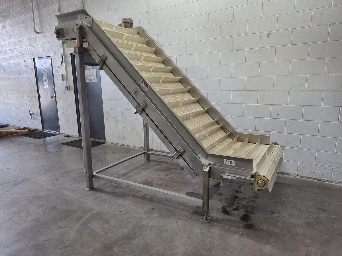Used 7 Feet Cleated Incline Conveyor