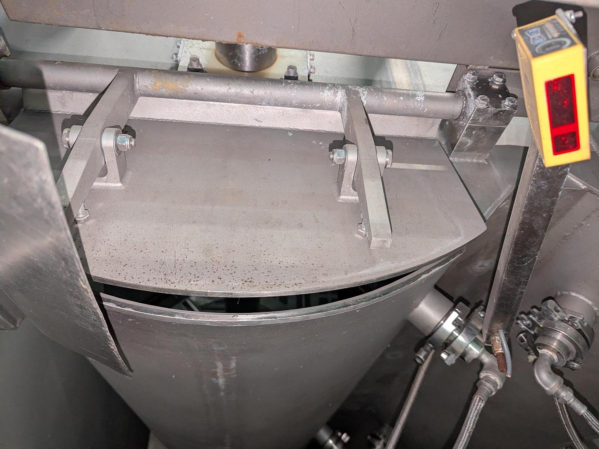Used A&M 80 Cu. Ft. Double Ribbon Blender