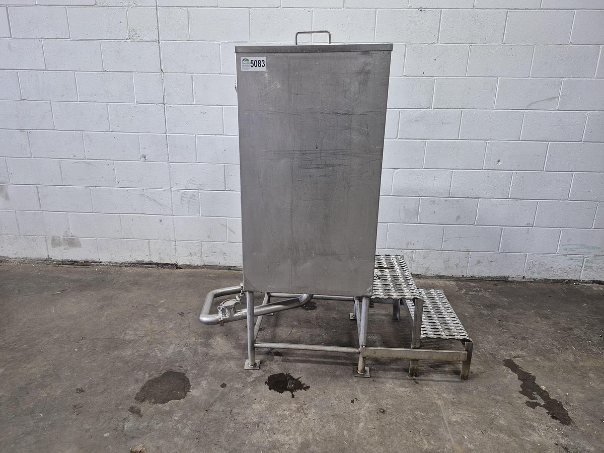Used Balance Tank w/ Strainer Screen Bottom