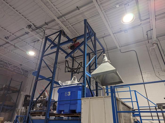 Used Supersac Platform Hoist