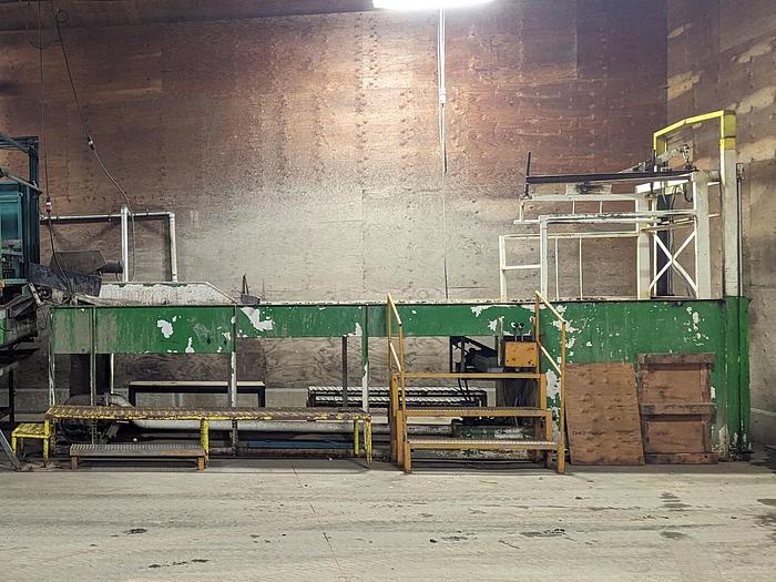 Used Pumpkin Squash Inspection & Cleaning Line