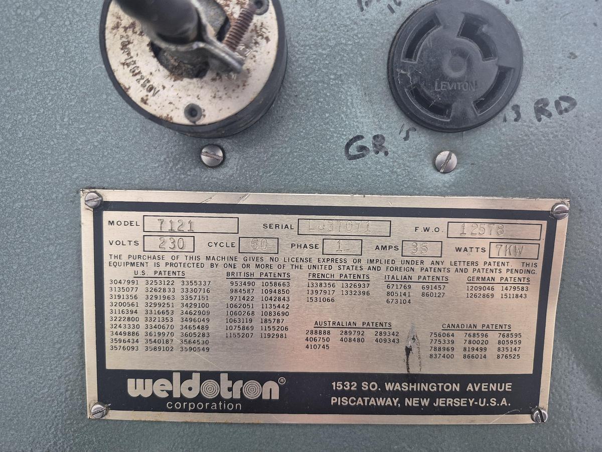 Used Weldotron 7121 Shrink Tunnel
