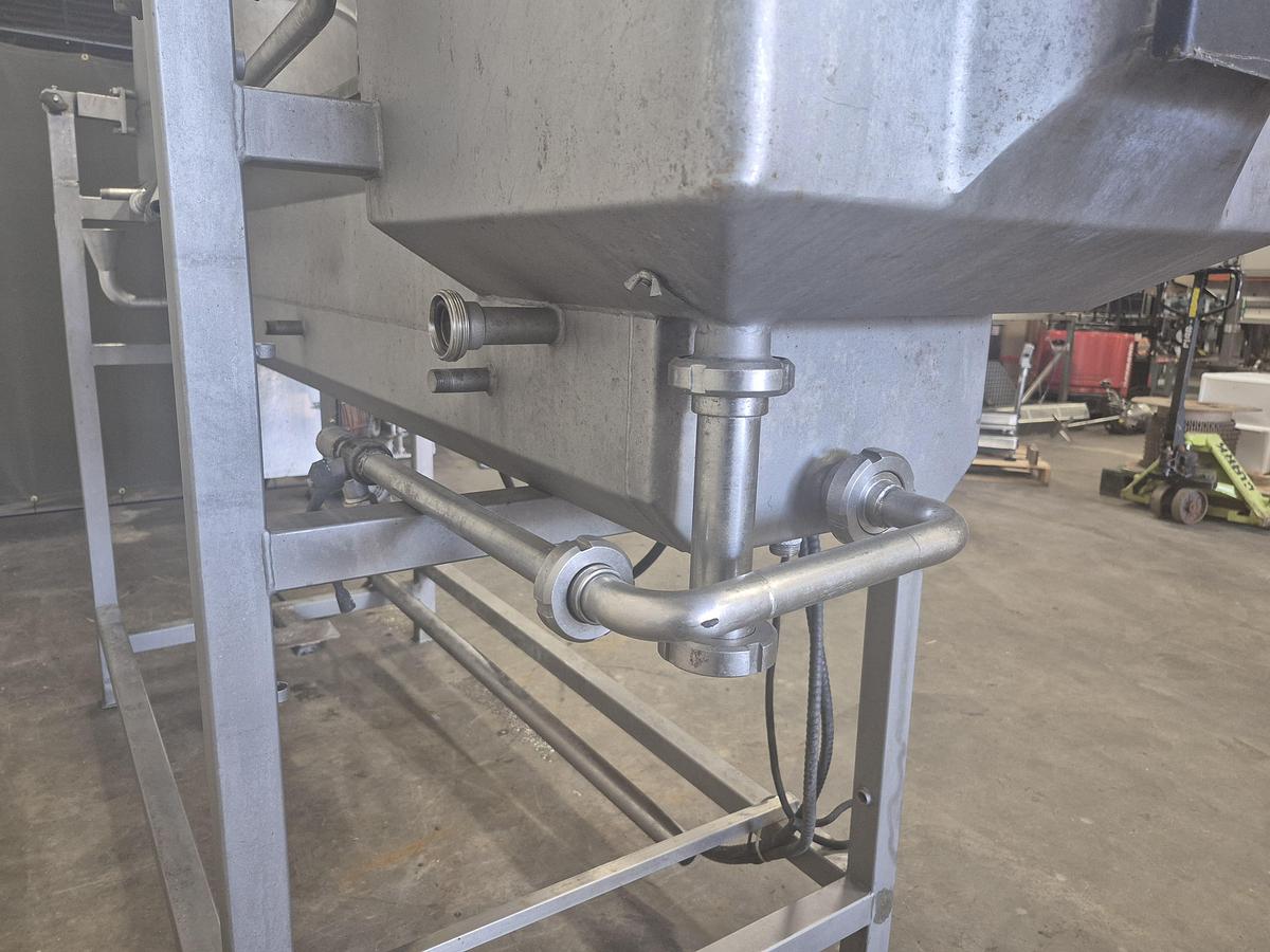 Used Mozzarella Cooker & Stretcher