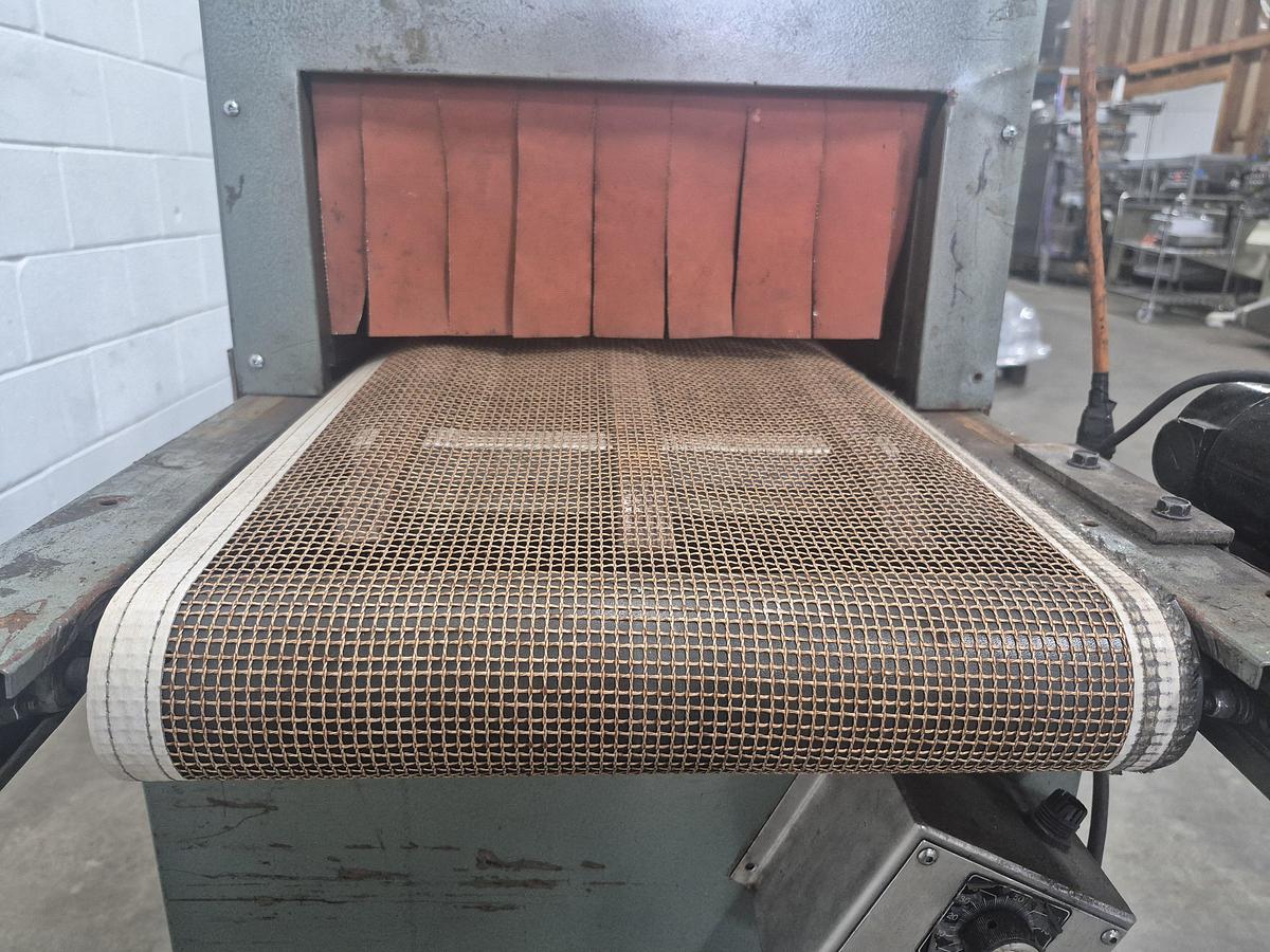 Used Weldotron 7121 Shrink Tunnel