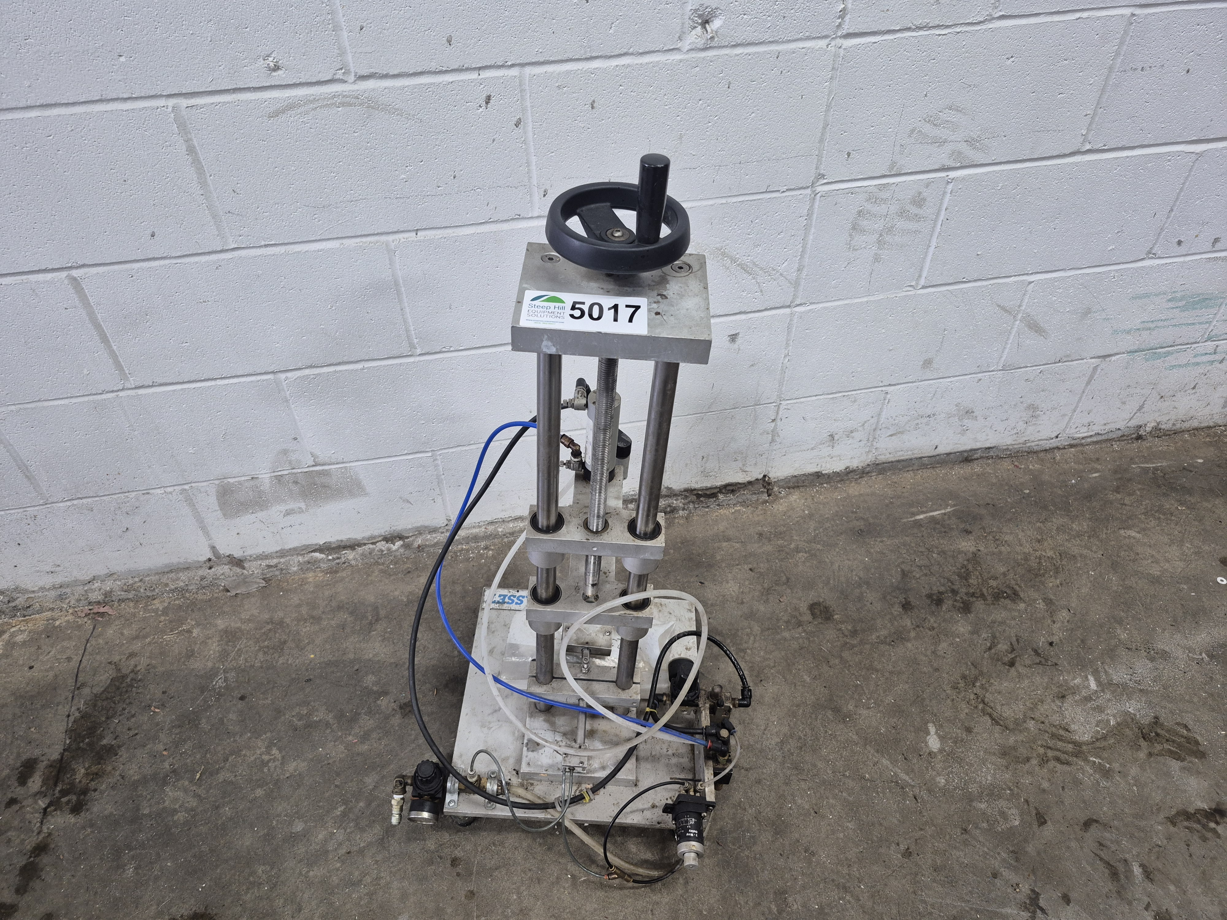 Used Asset Capper Machine