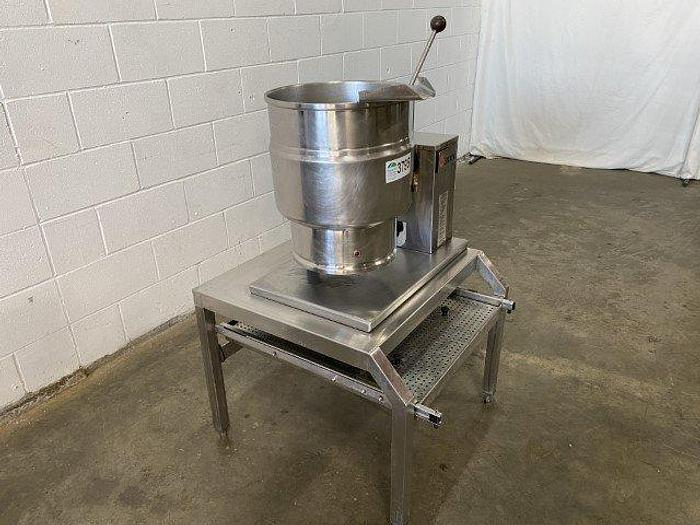 Used Groen TDB/7-20 Jacketed Tilt Kettle
