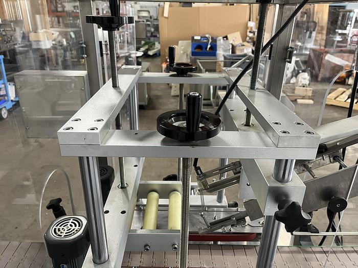 Used Automatic Press Capping Machine