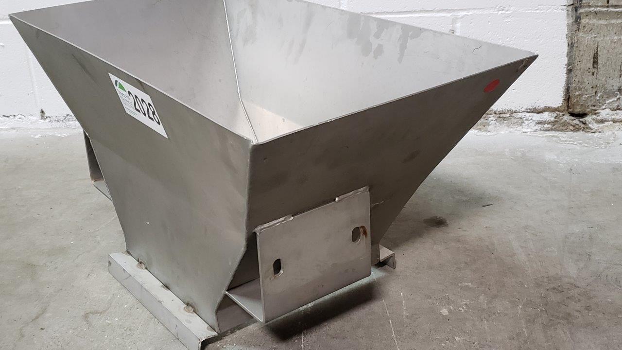 Used 9 Gallon SS Hopper