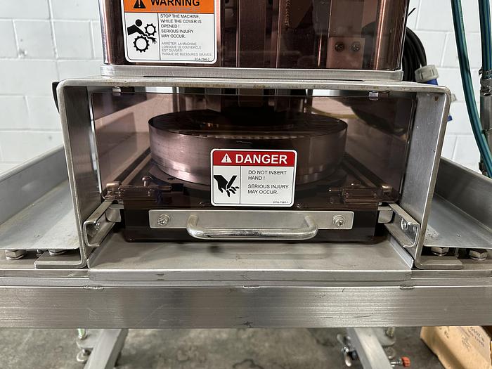 Used Namoku Tsuma-Taro Vegetable Spiral Cutter