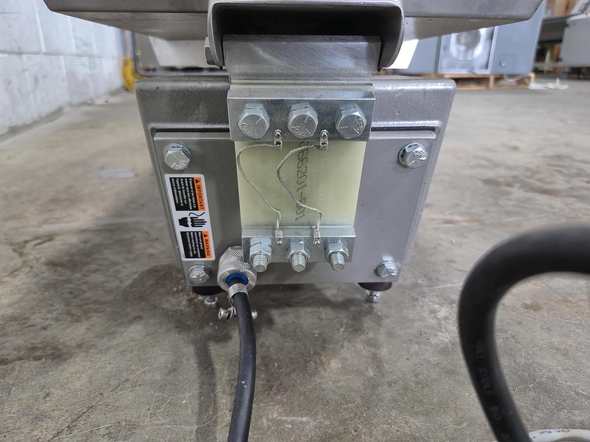 Used Syntron BF-2-B Electromagnetic Vibratory Feeder