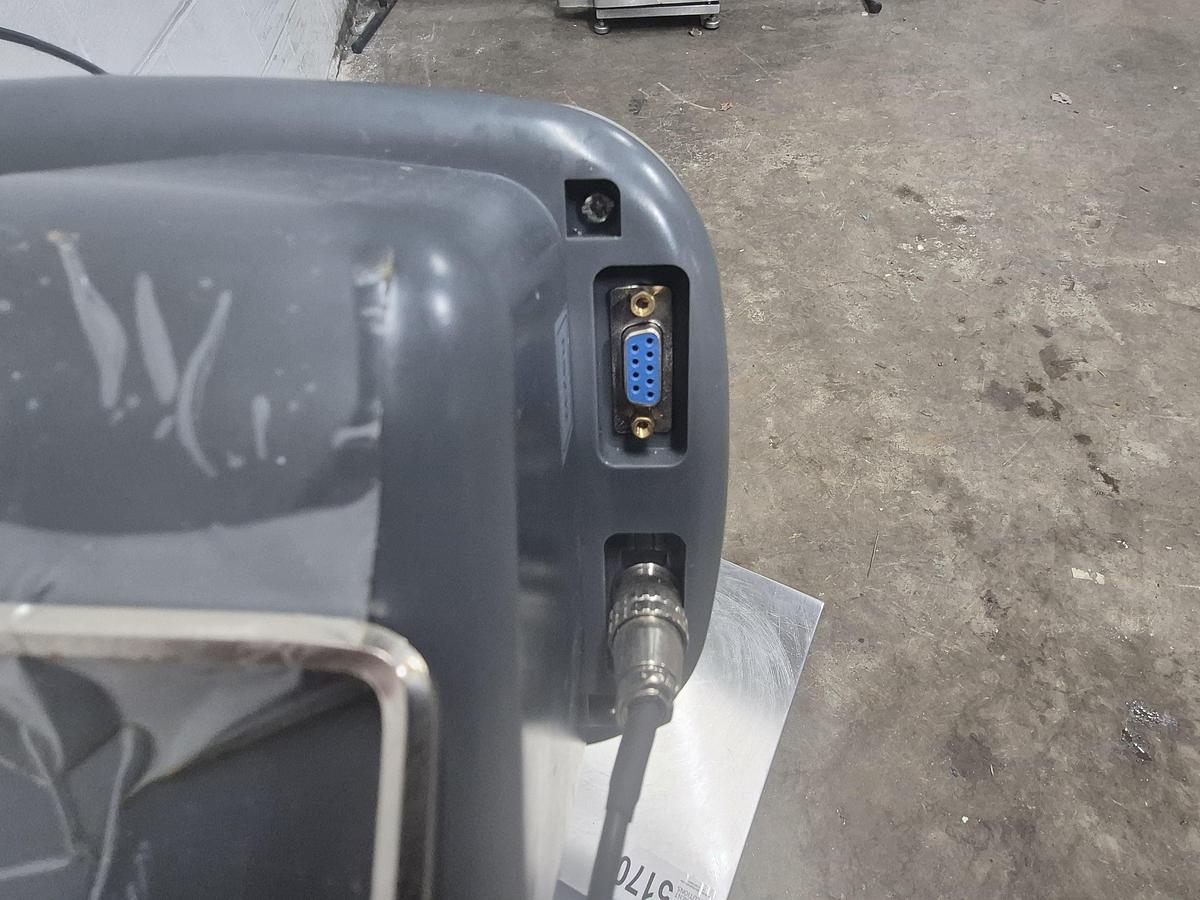 Used Global Industrial Bench & Floor Scale