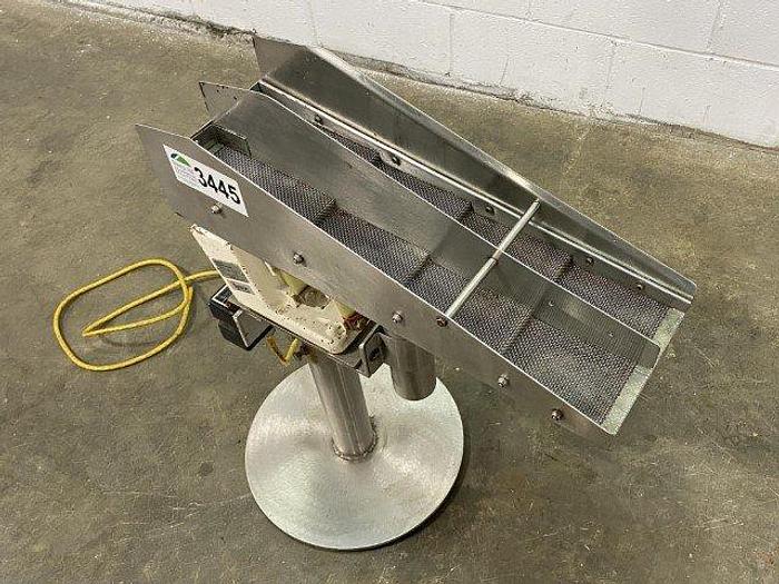 Used FMC Syntron Vibratory Tablet Deduster