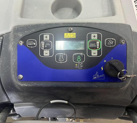 Used Nilfisk Advance SC750-26D Floor Scrubber