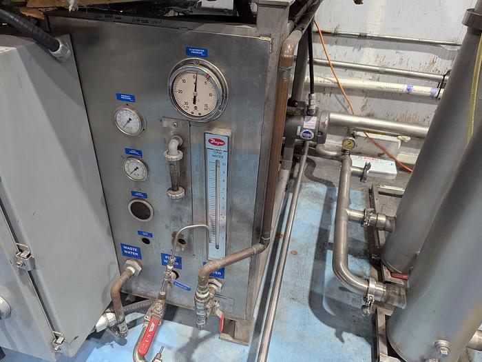 Used Mueller VCS-200 VaPure Water Still