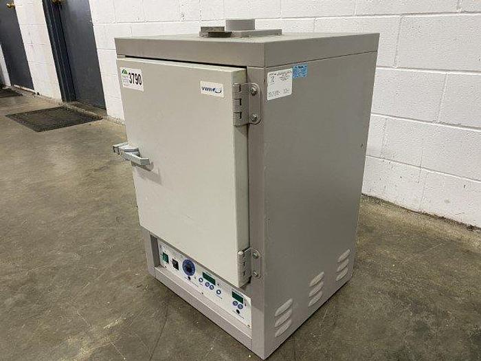 Used VWR 1330GM Gravity Convection Oven