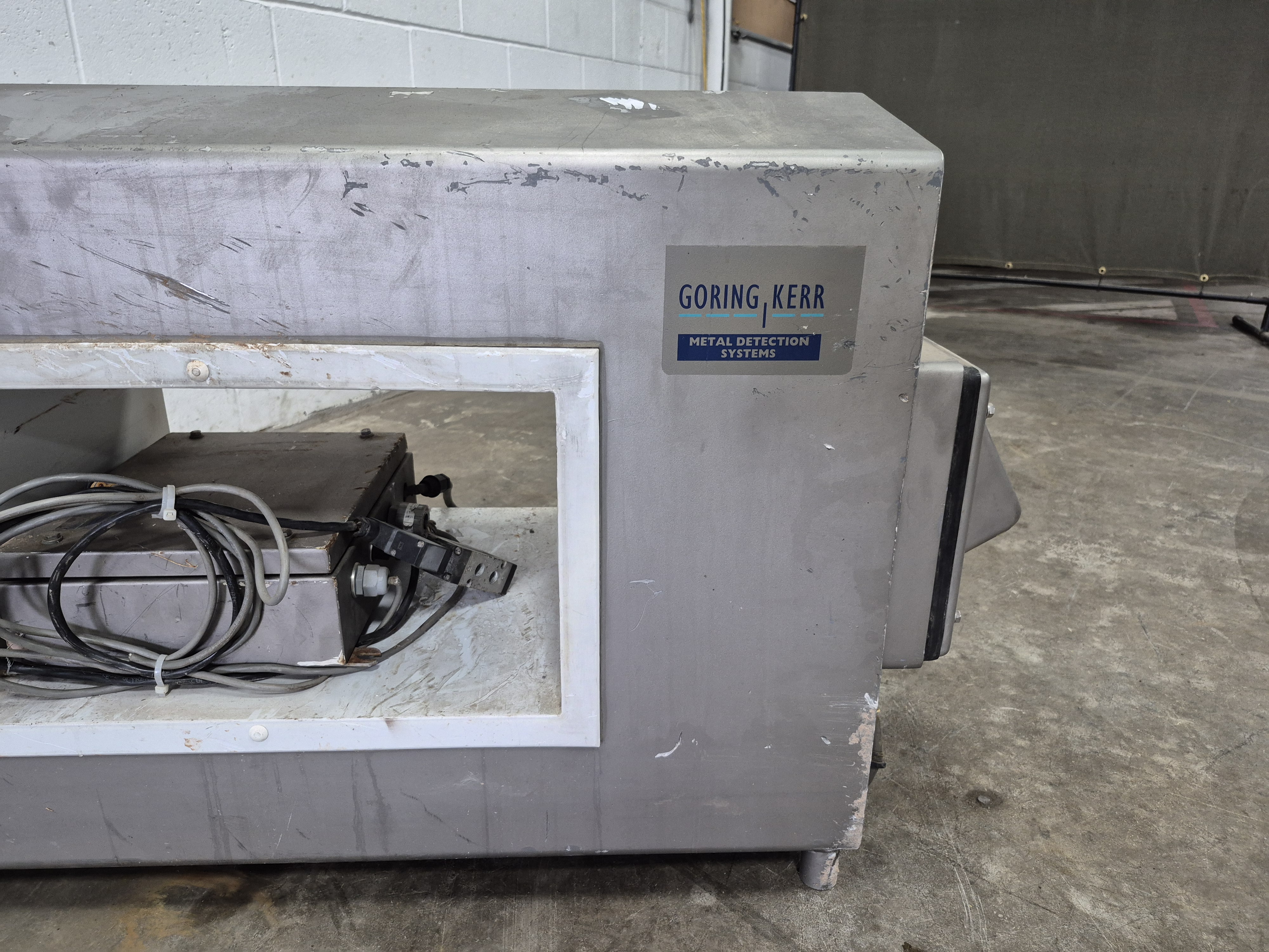Used Goring Kerr DSP2 Metal Detector 