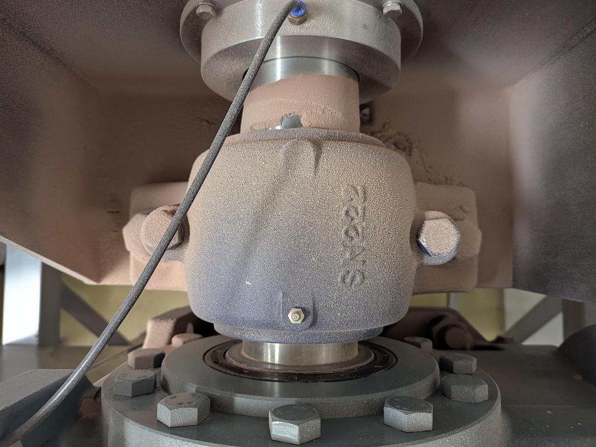 Used JDA Ribbon Blender