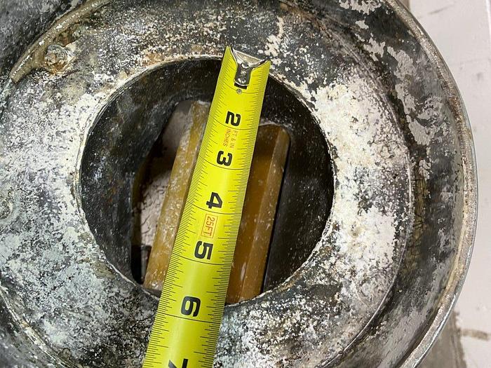 Used Nishimura NRV-6 Rotary Valve & Cyclone Feed