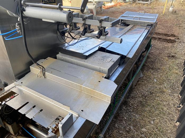 Used Multivac R140 Thermoformer