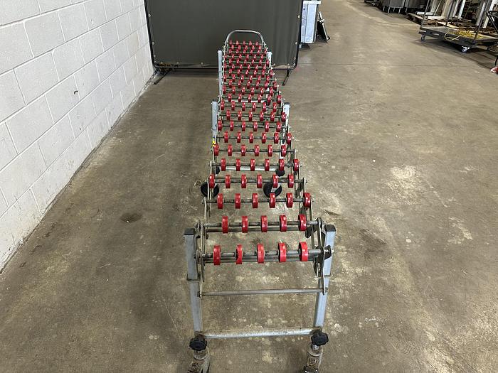 Used NestaFlex 226 Expandable Conveyor