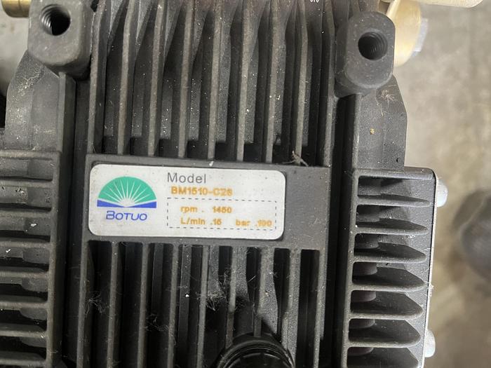 Used 1,000L Mixing Tank w/ Pumps