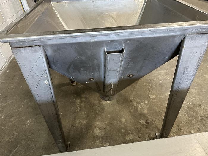 Used Flexicon Hopper