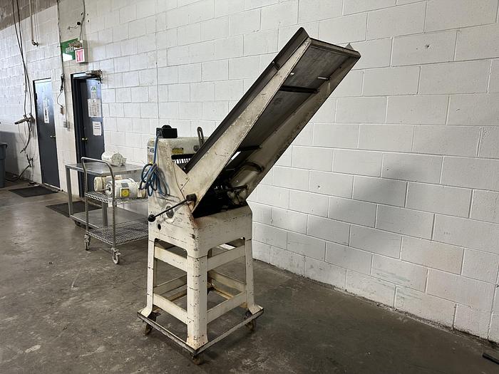 Used Oliver Gravity Feed Bread Slicer 797-48