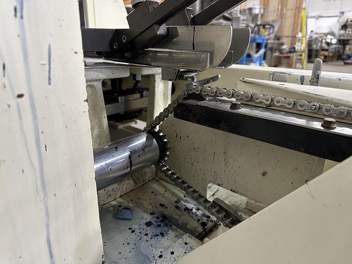 Used Shingda SD-920HE Horizontal Flow Wrapper