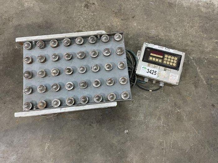 Used WSB2015 Ball-Top Shipping Scale