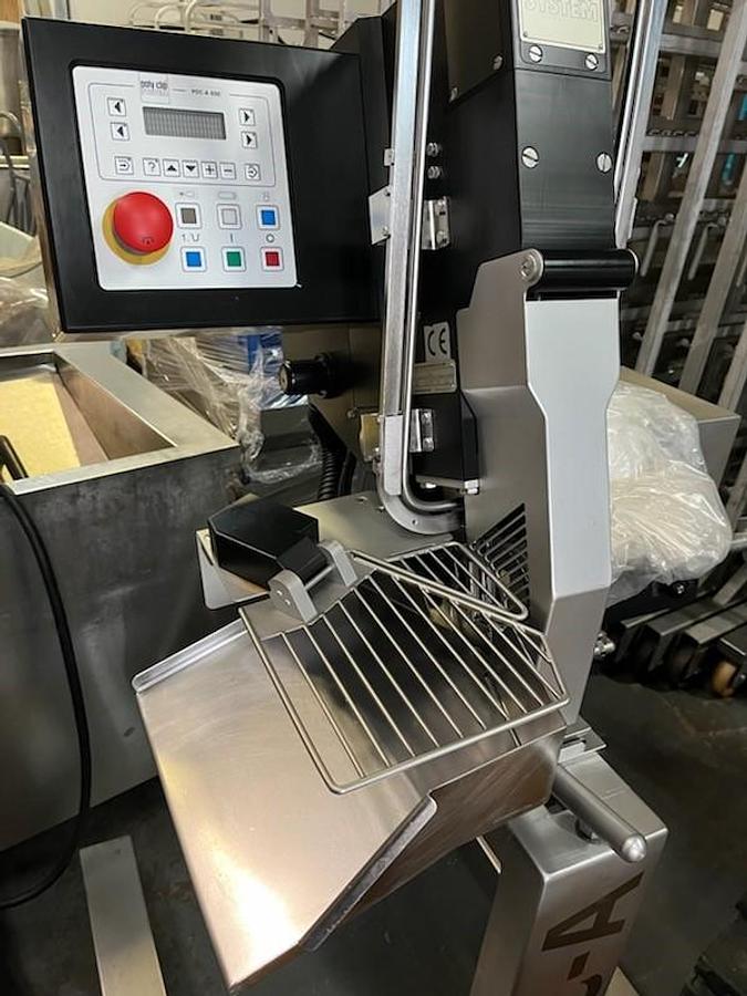 Used Poly Clipper PDC-A600 Automatic Double Clipper