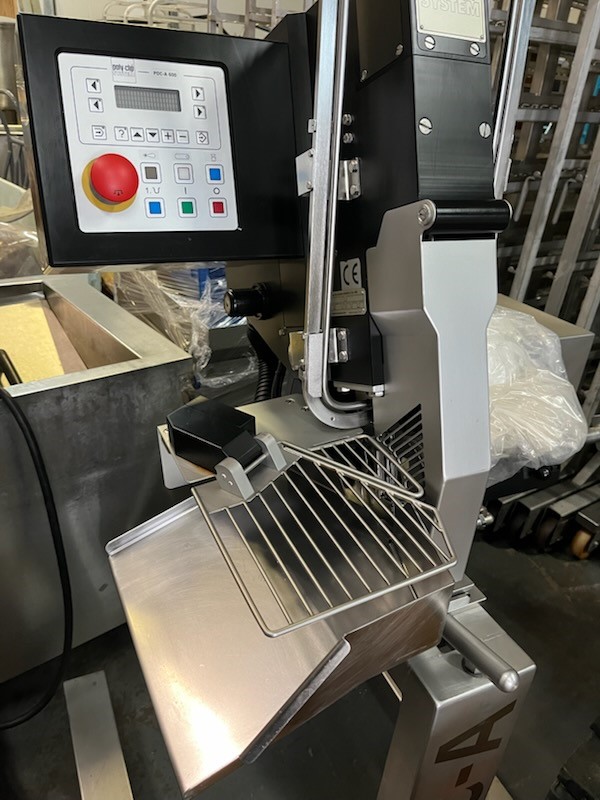 Used Poly Clipper PDC-A600 Automatic Double Clipper