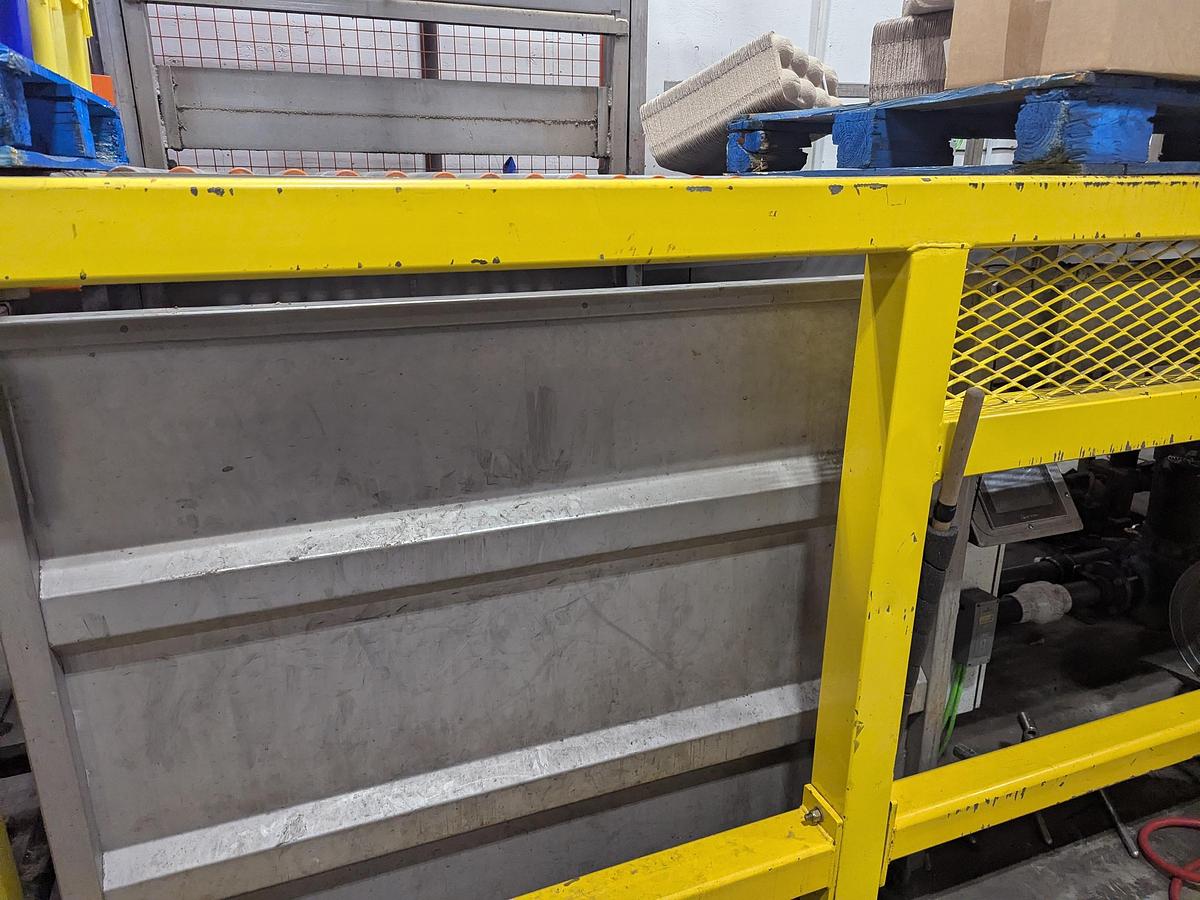 Used Van Wamel Tree Fruit Sorting and Packing Line