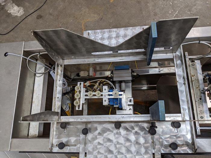 Used Jaguar M7000 Pre-Made Pouch Bagger