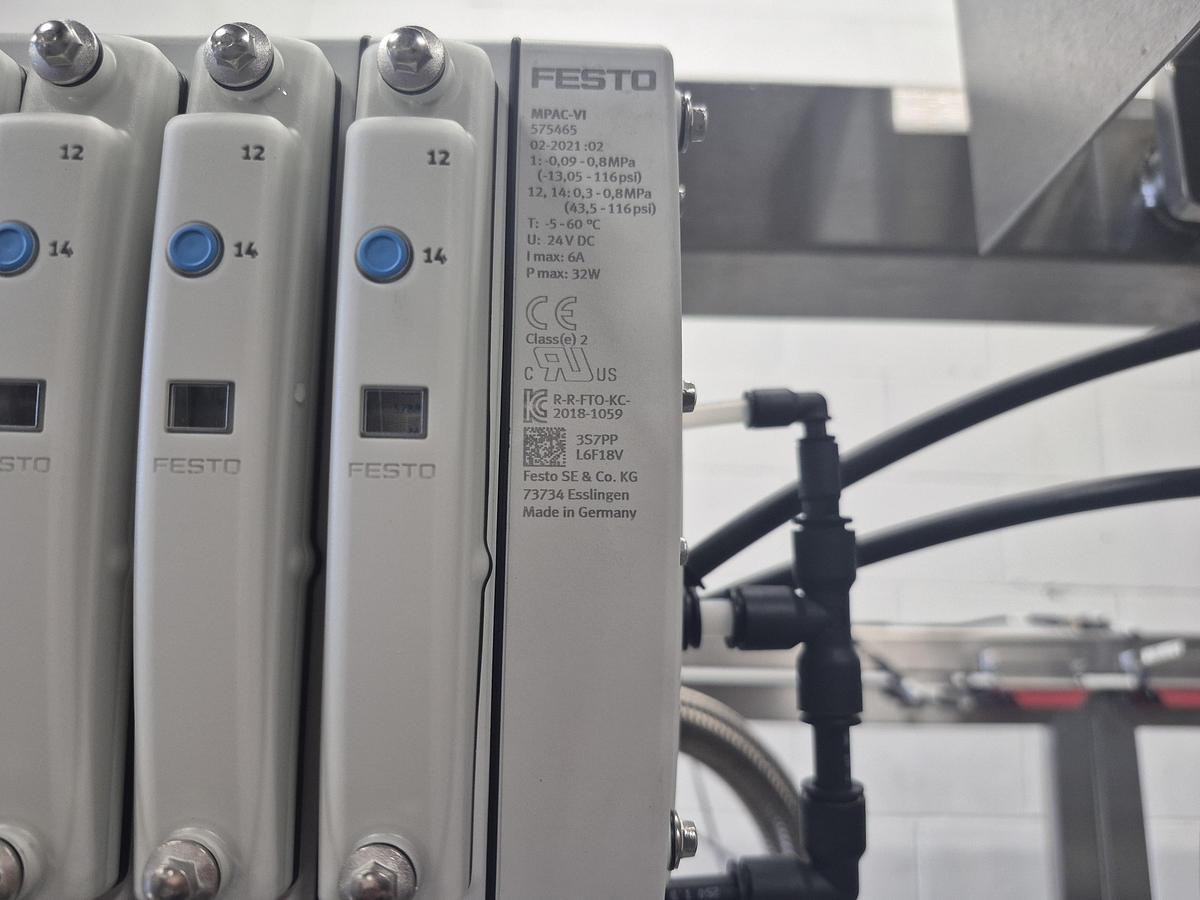 Used Pacific Inline Flow Meter Liquid Filling Machine