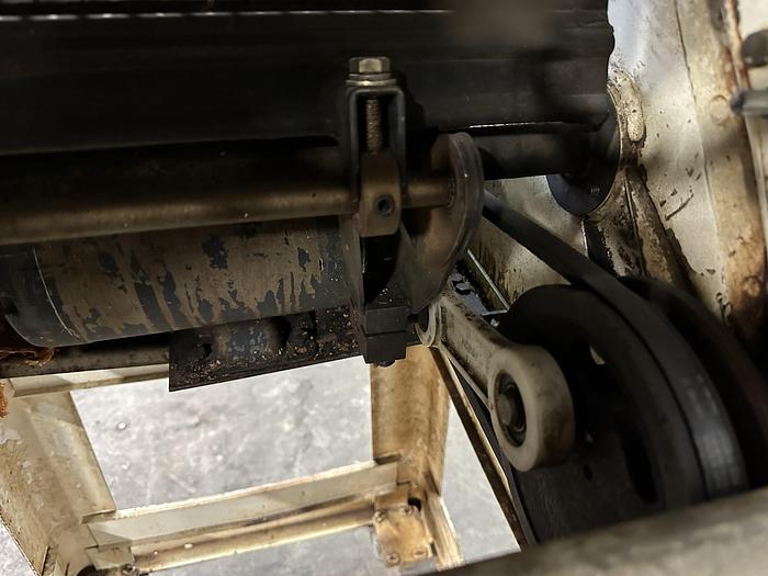 Used Oliver Gravity Feed Bread Slicer 797-48