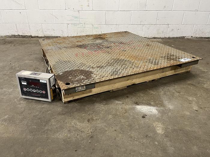 Used Cardinal Floor Scale