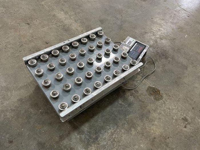 Used WSB2015 Ball-Top Shipping Scale