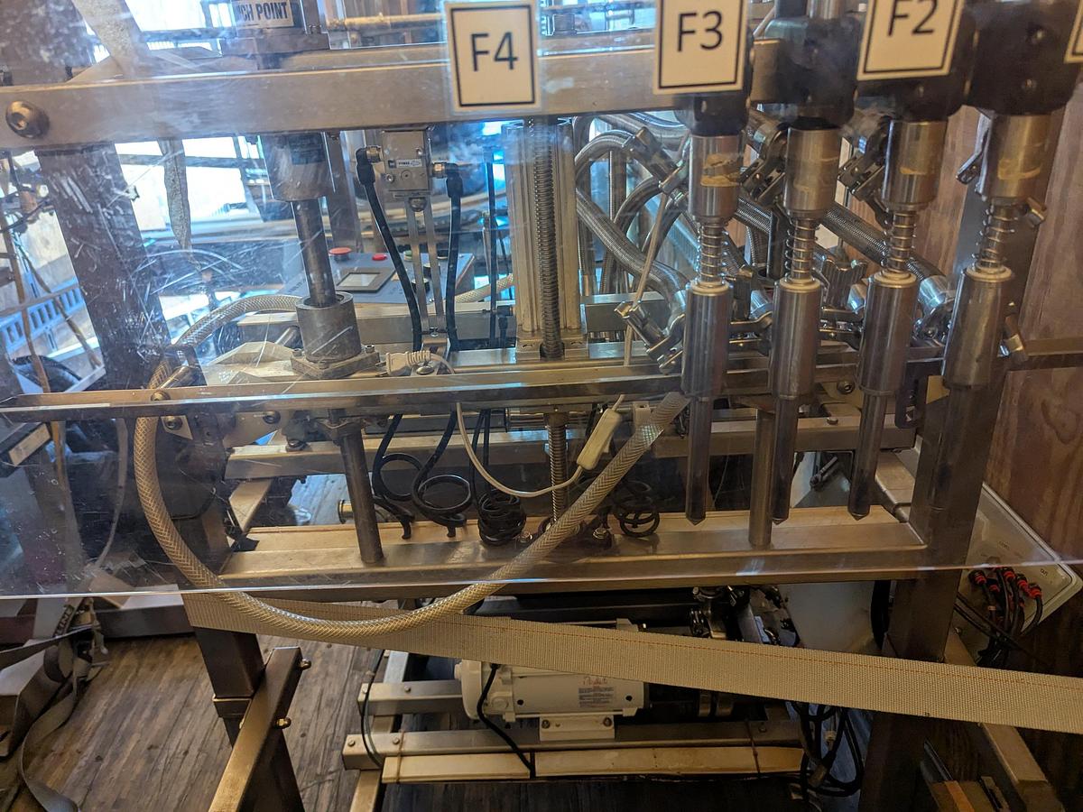 Used Inline 4 Head Bottle Filler