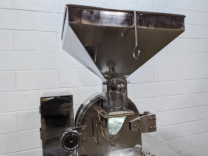 Used JB-20 B Series Universal Crusher