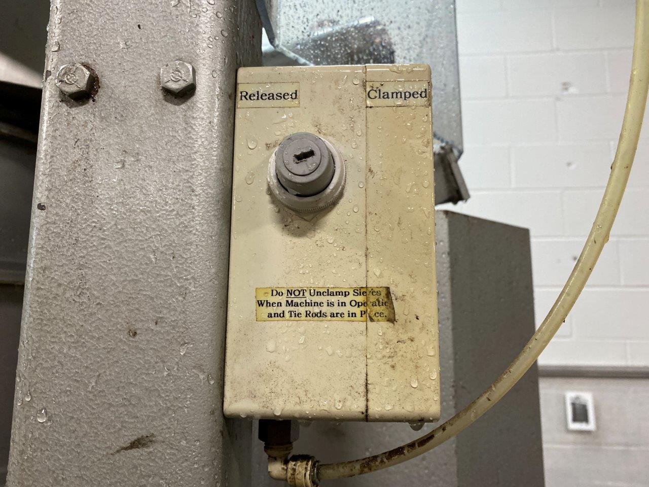 Used Great Western 611/5 In-line Tru-Balance Sifter