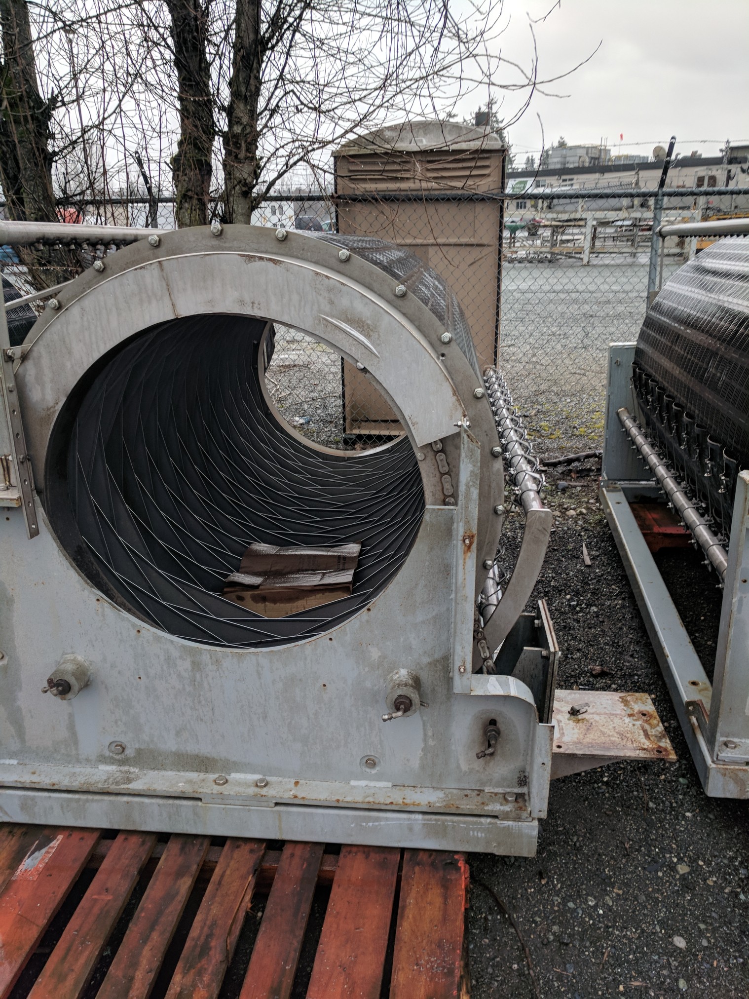 Used Hughes Bean End Snippers (4 Available)