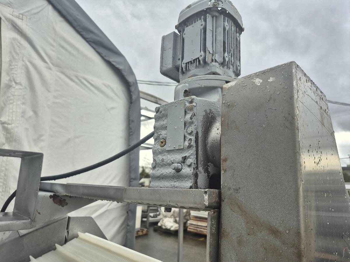 Used Incline Conveyor with Dip Tank