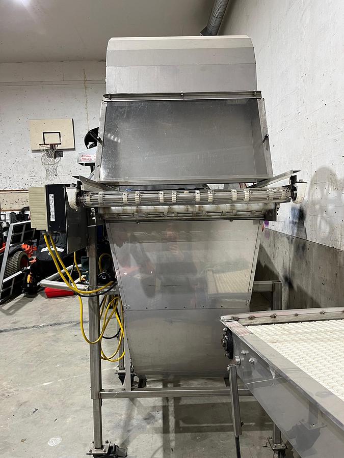 Used WECO Berry Blower